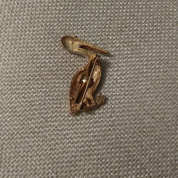 Vintage Crane Pin - Picture 2 of 2